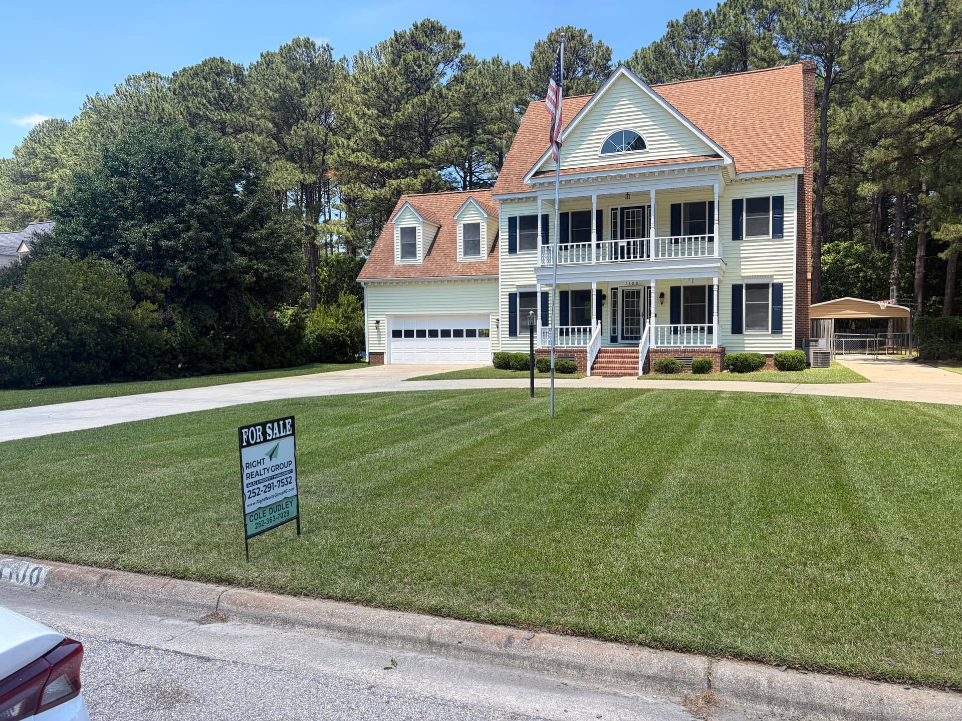 Lawn Mowing for a Home Listed for Sale in Wilson NC image