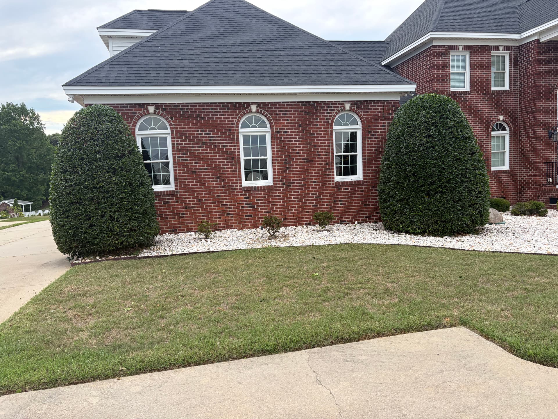 Gallery photos for Shrub Trimming That Actually Makes Your Home Look Sharp: Image #1