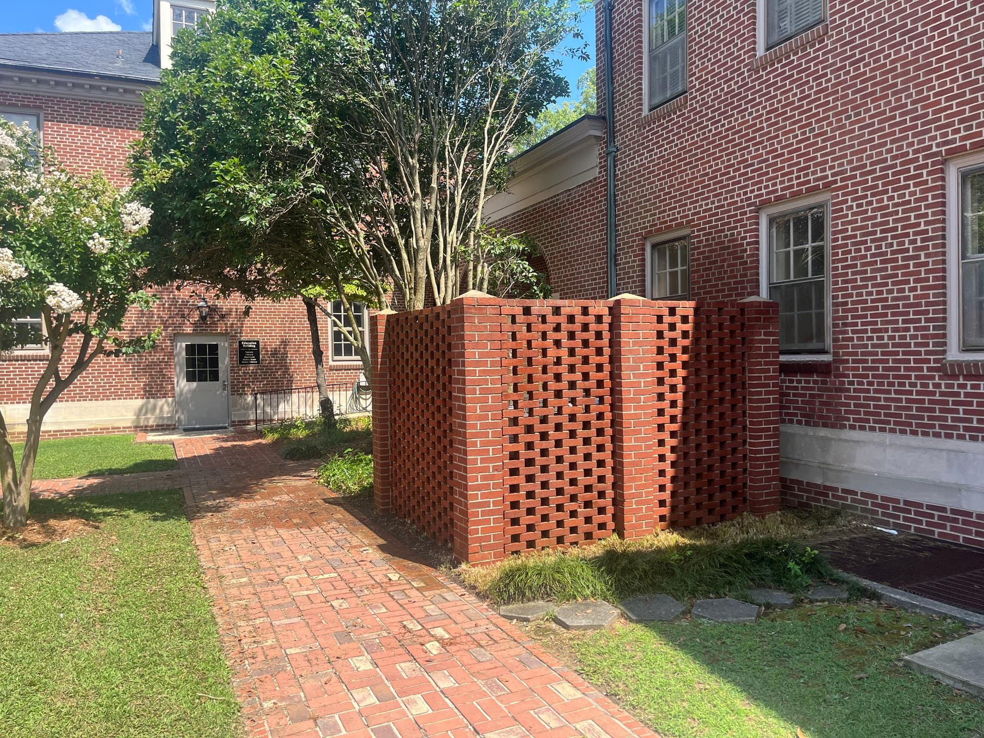Gallery photos for Brick A/C Cover Pressure Washed at Wilson NC Church: Image #2