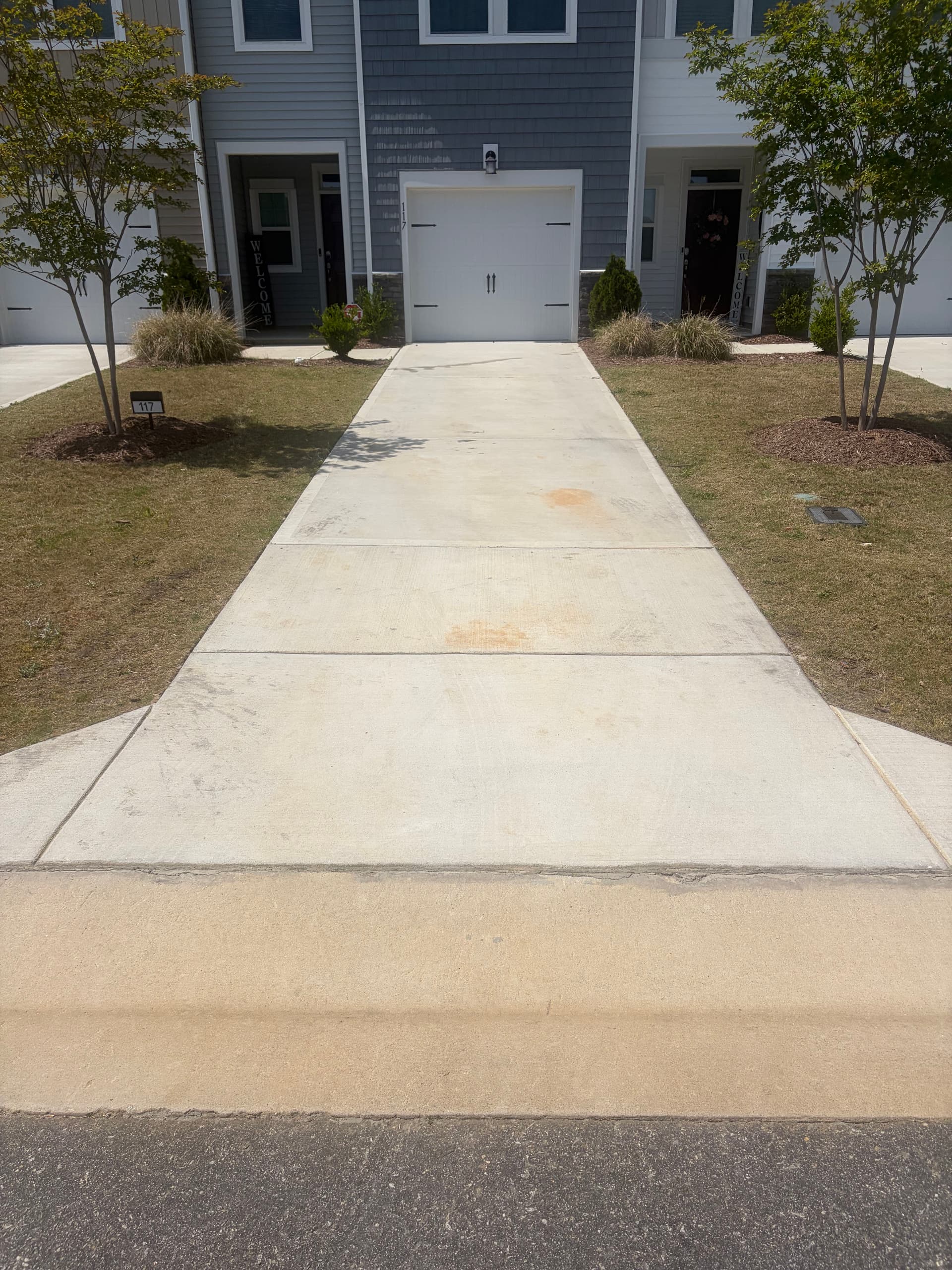 Gallery photos for Driveway and Patio Pressure Washing in Smithfield NC: Image #2