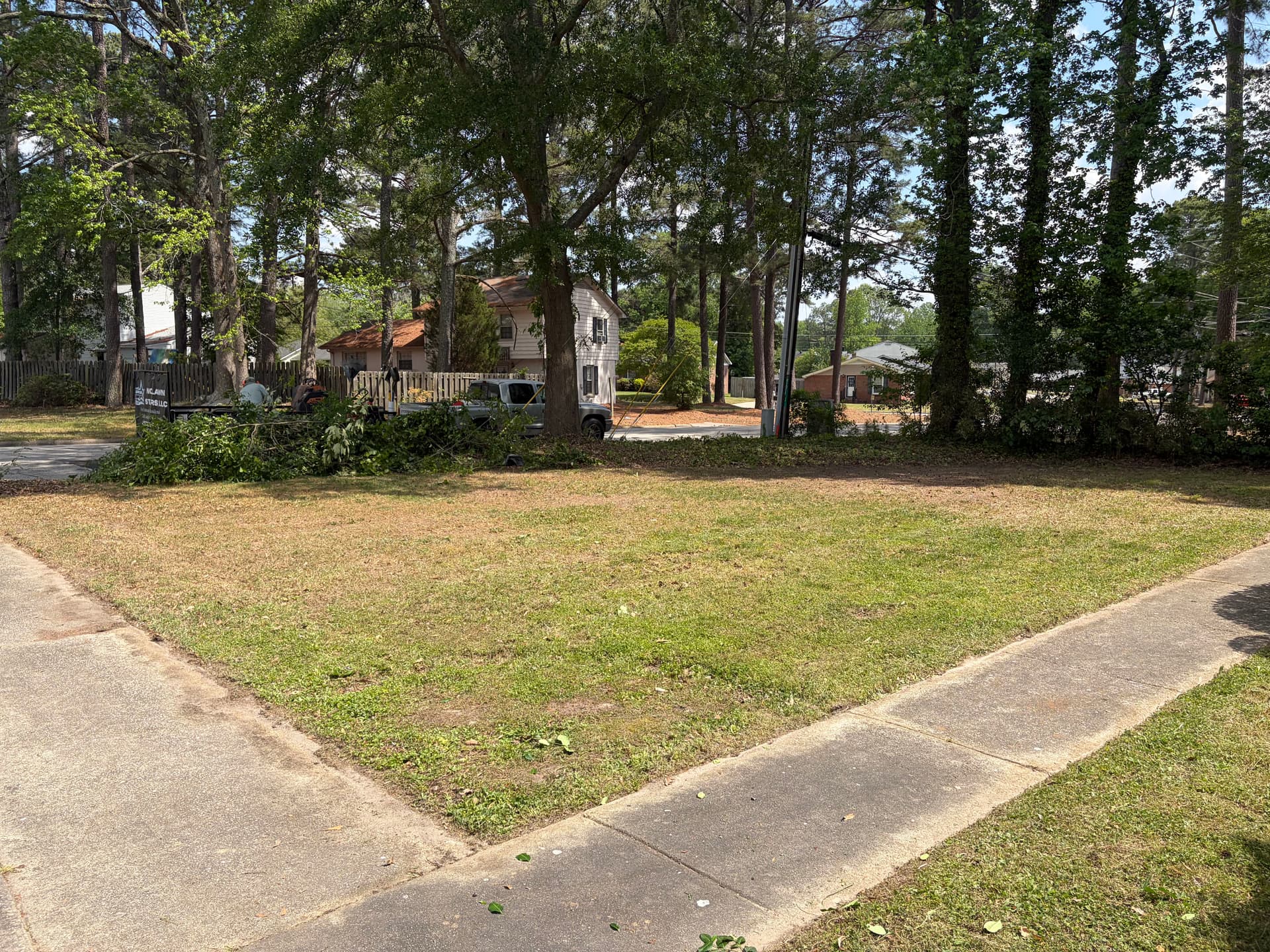 Gallery photos for Full Yard Cleanup Brush Clearing and Pressure Washing in Wilson NC: Image #1