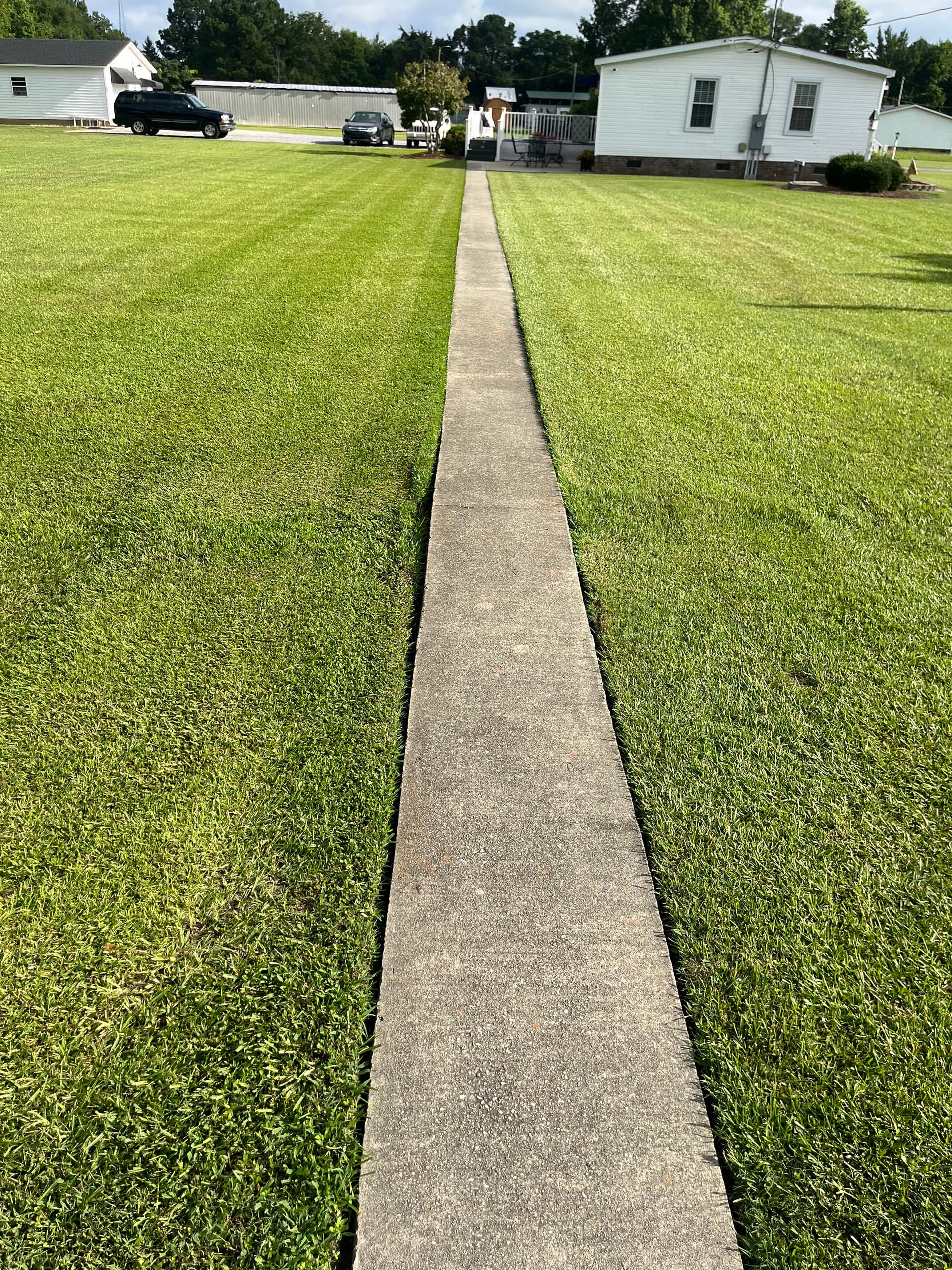 Gallery photos for Driveway Pressure Washing Before and After in Elm City NC: Image #4
