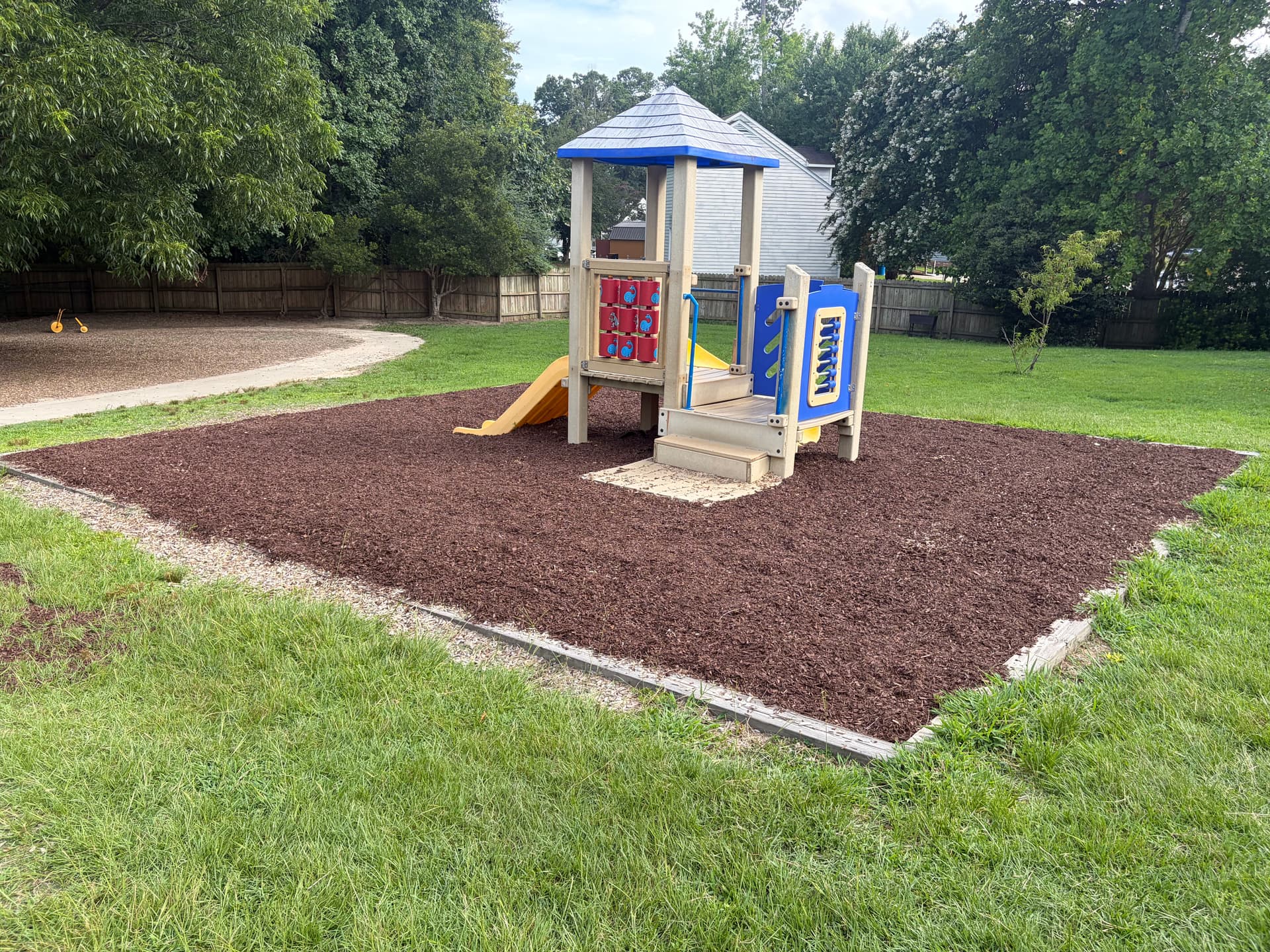 Gallery photos for 7 Yards of Brown Mulch for a Wilson NC Childcare Play Area: Image #3