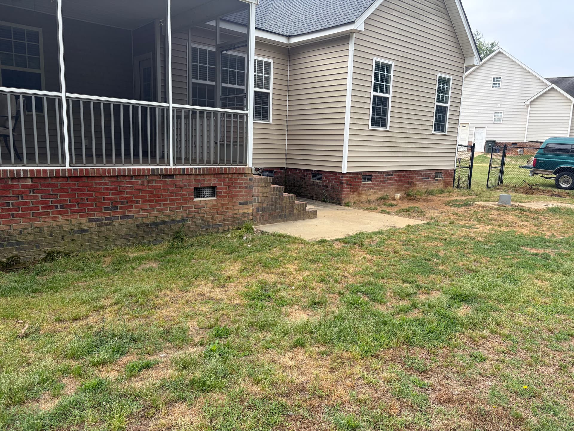 Gallery photos for Fresh Flower Beds Installed for a Sims NC Homeowner: Image #3