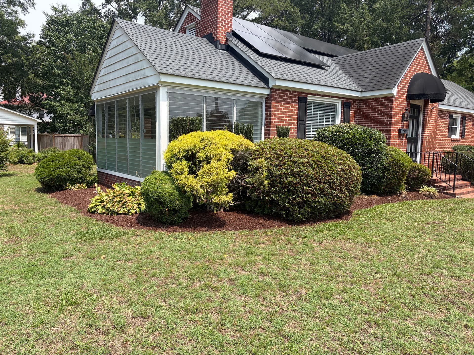 Gallery photos for Shrub Trimming and Fresh Mulch That Actually Make a Difference: Image #2